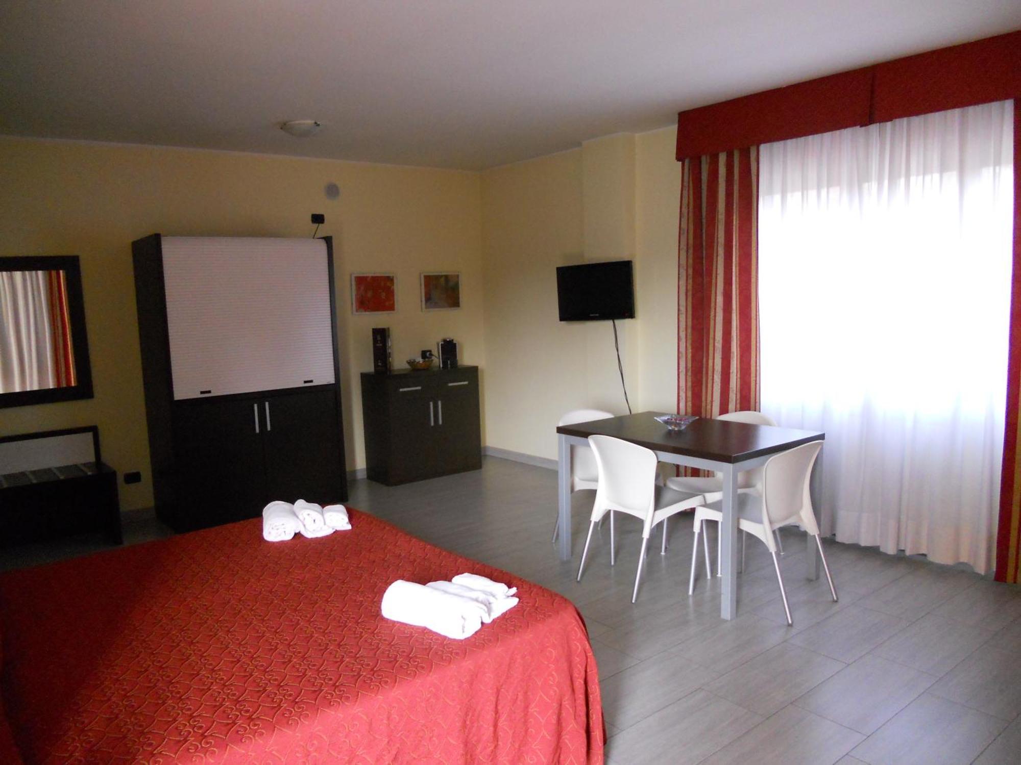 גרבניאטה מילנזה Residence San Prospero חדר תמונה
